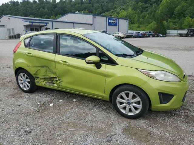 2013 FORD FIESTA SE  