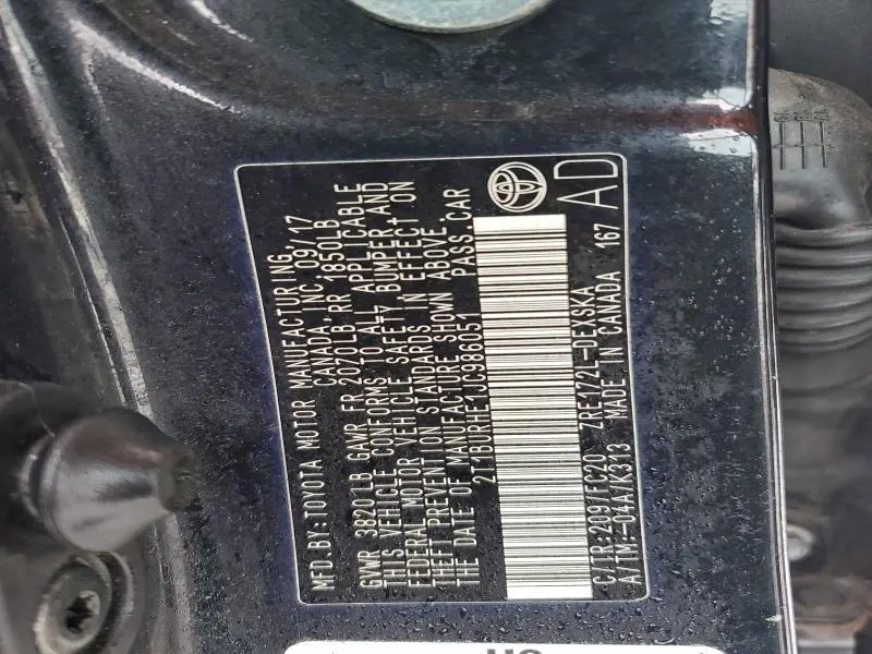 2018 TOYOTA COROLLA SE  