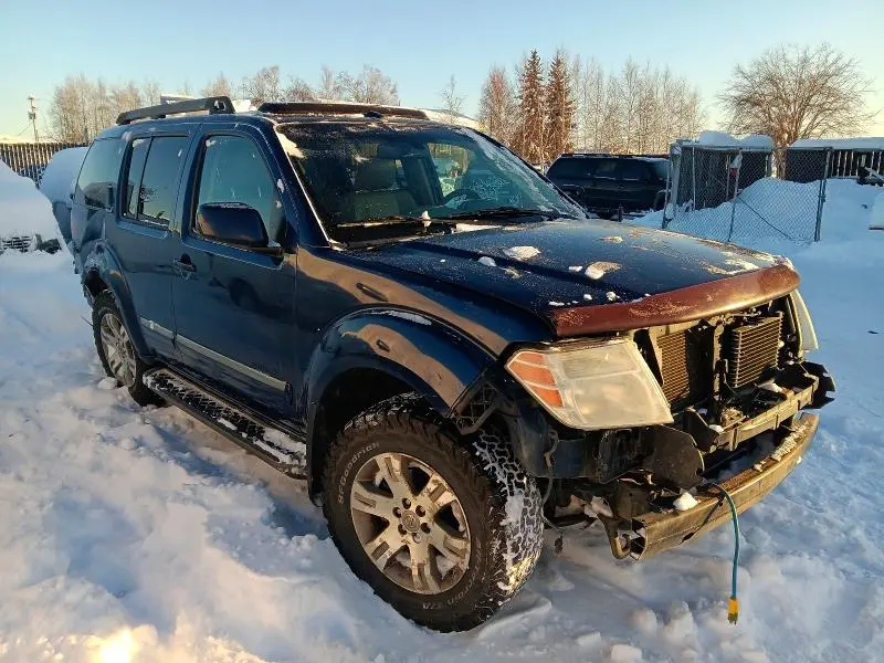 2012 NISSAN PATHFINDER S  