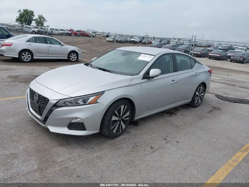 2021 NISSAN ALTIMA SV FWD