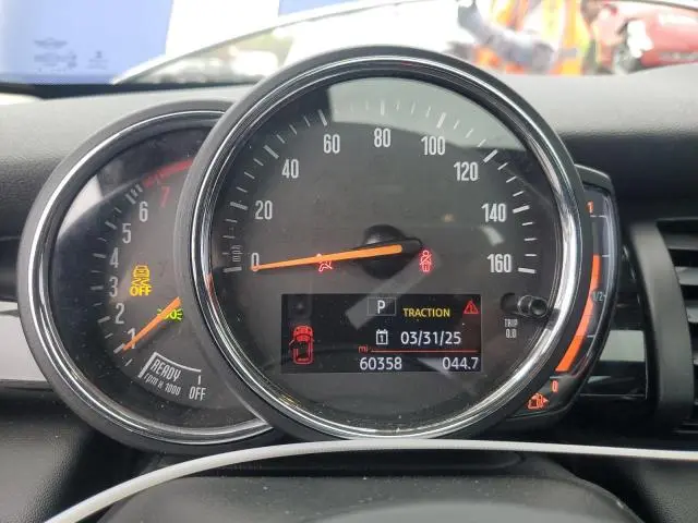 2019 MINI COOPER 