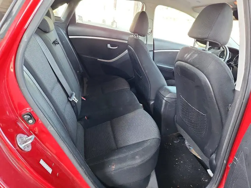 2016 HYUNDAI ELANTRA GT BASE  