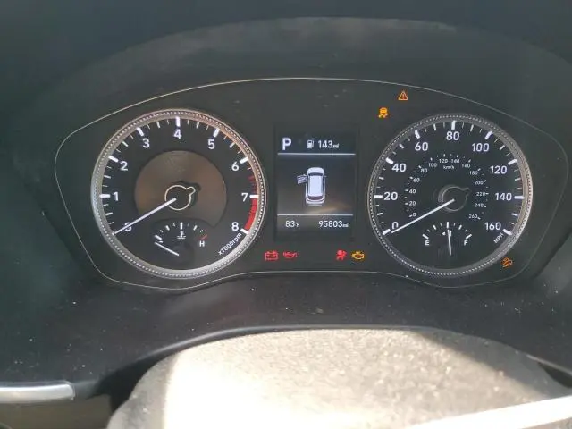 2019 HYUNDAI SANTA FE SE  