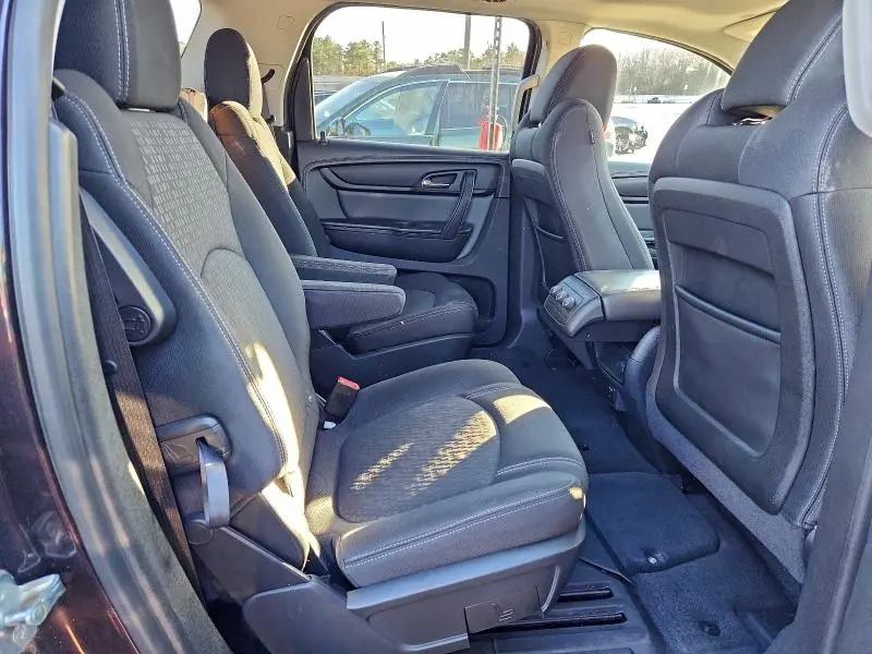 2016 GMC ACADIA SLE  