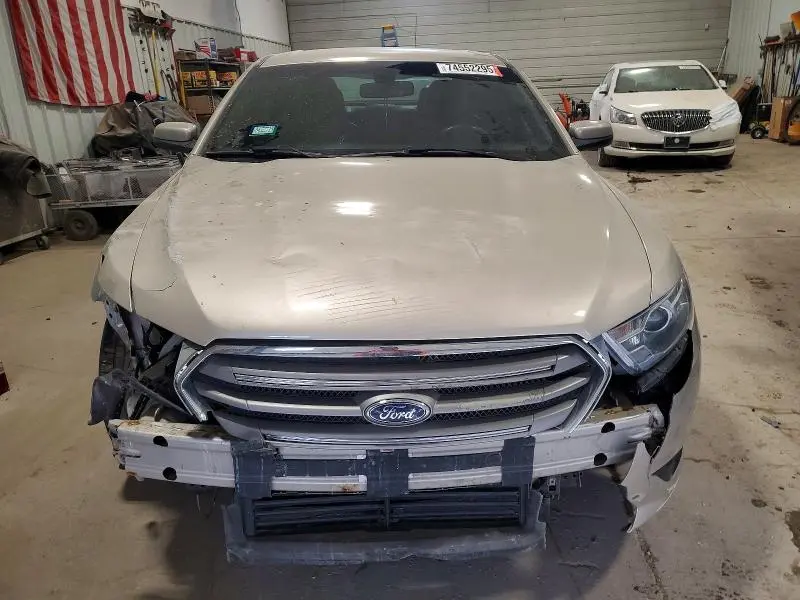 2018 FORD TAURUS SEL  