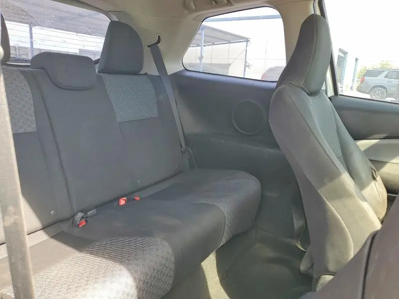2015 TOYOTA YARIS 3-DOOR L  