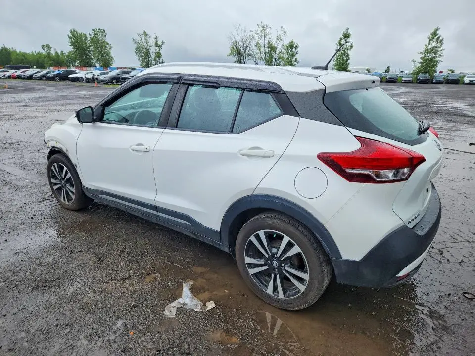 2019 NISSAN KICKS S  