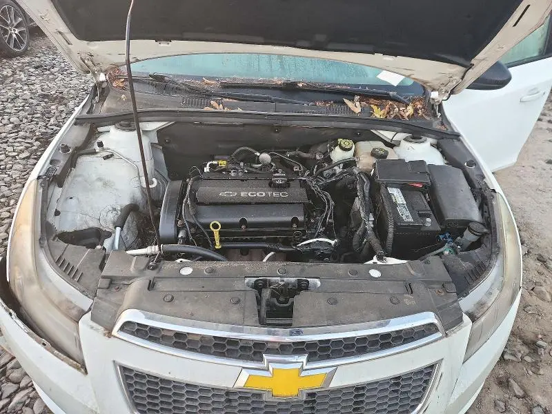 2015 CHEVROLET CRUZE LS  