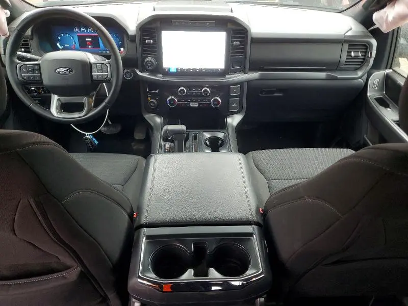 2024 FORD F150 XLT  
