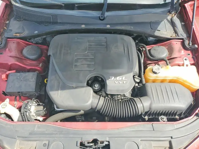 2013 CHRYSLER 300   