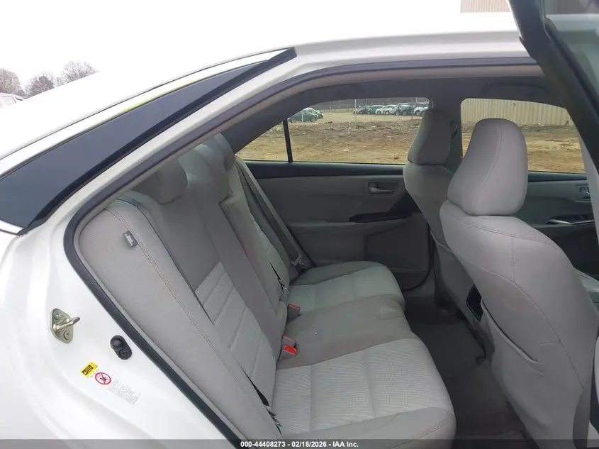 2017 TOYOTA CAMRY LE