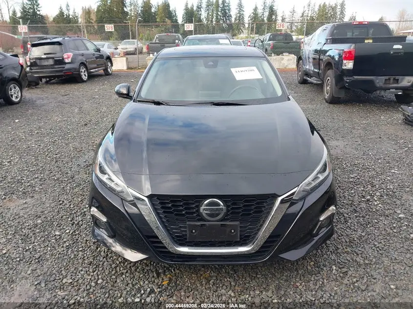 2022 NISSAN ALTIMA PLATINUM INTELLIGENT AWD