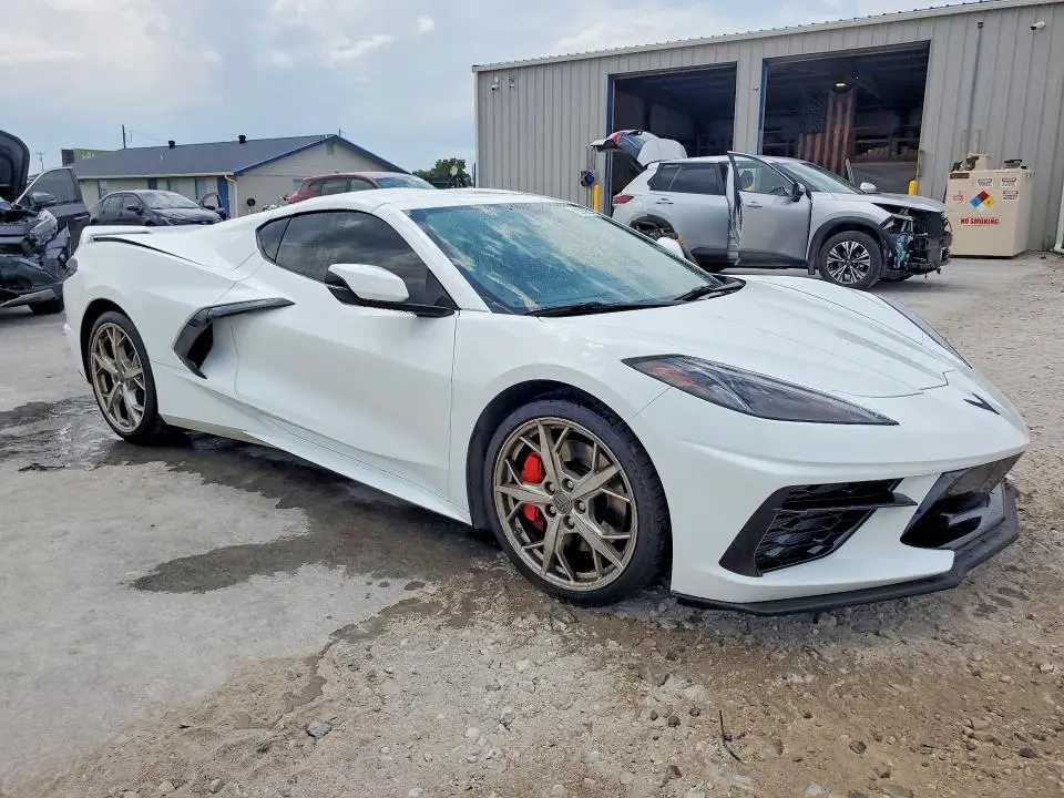 2022 CHEVROLET CORVETTE STINGRAY 2LT  