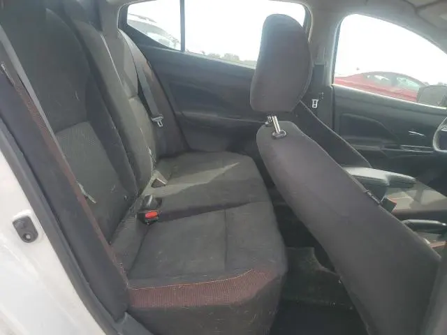 2021 NISSAN VERSA SR  