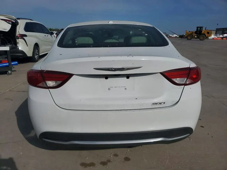 2015 CHRYSLER 200 LIMITED  