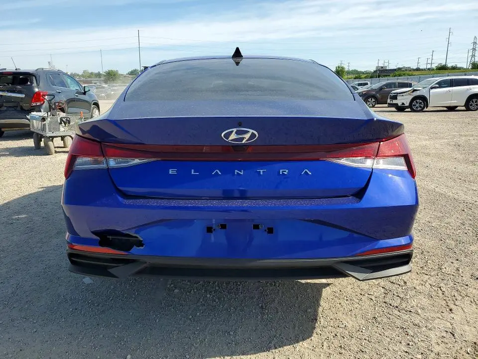 2023 HYUNDAI ELANTRA SEL  