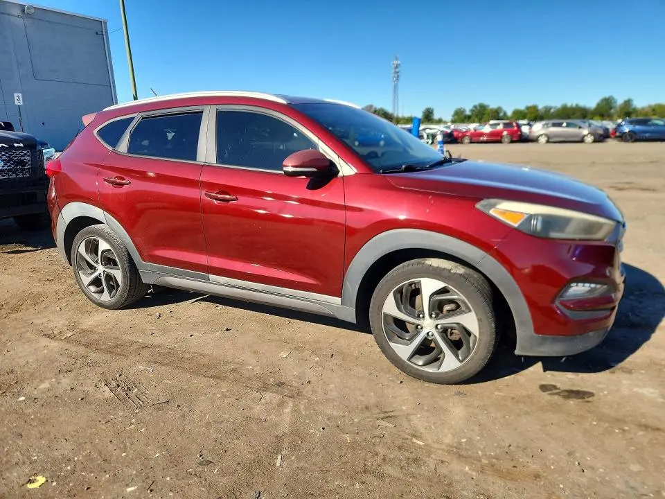 2016 HYUNDAI TUCSON SPORT  