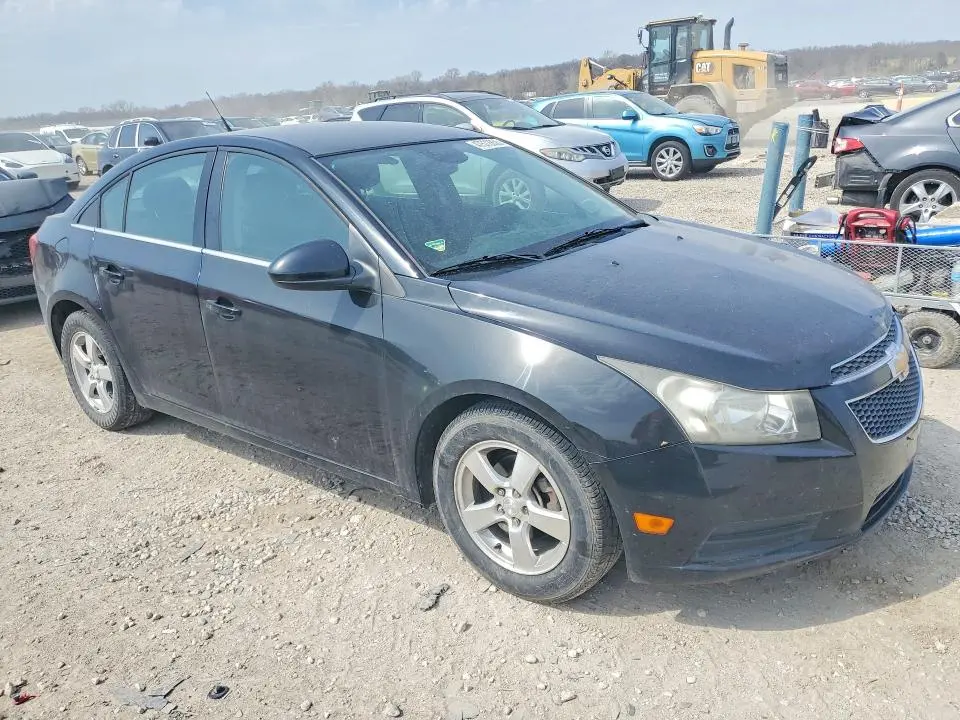 2013 CHEVROLET CRUZE LT  