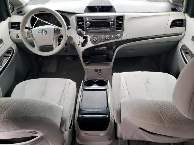 2012 TOYOTA SIENNA LE  