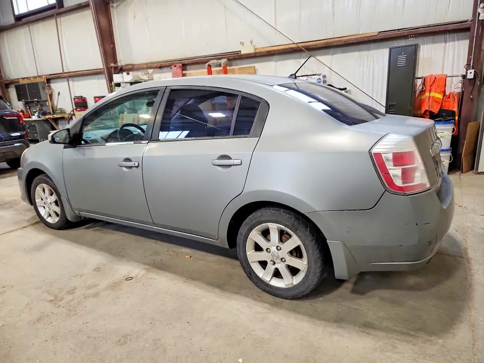 2010 NISSAN SENTRA 2.0  