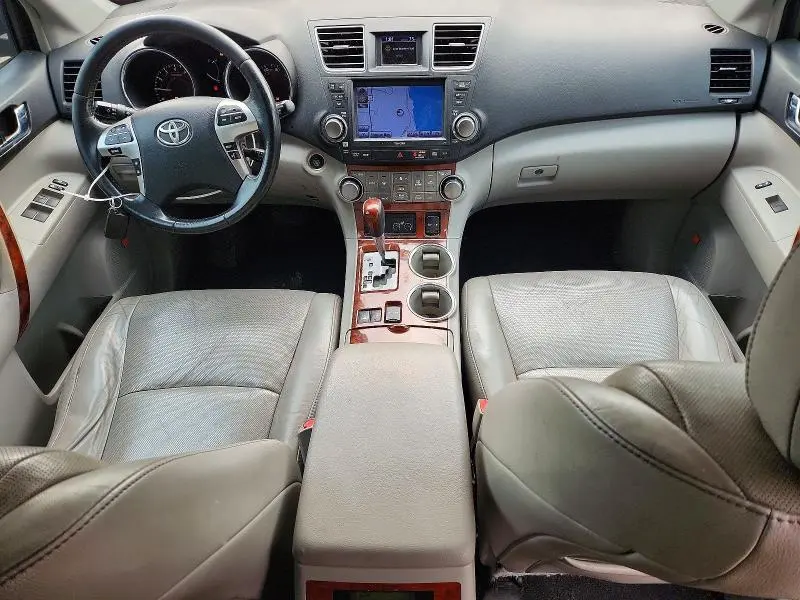 2012 TOYOTA HIGHLANDER LIMITED  