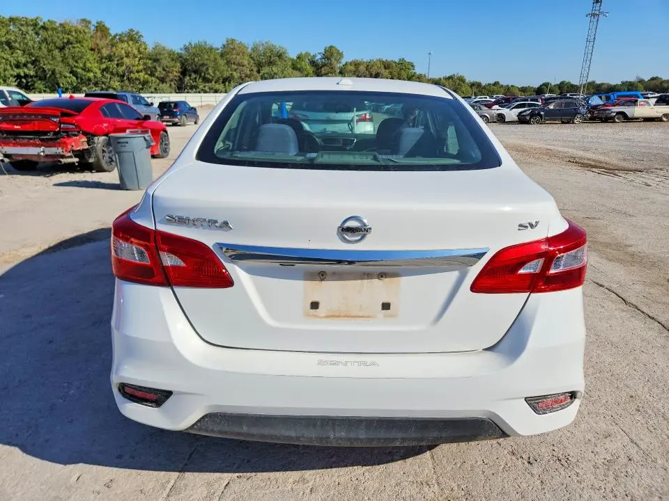 2017 NISSAN SENTRA SV  