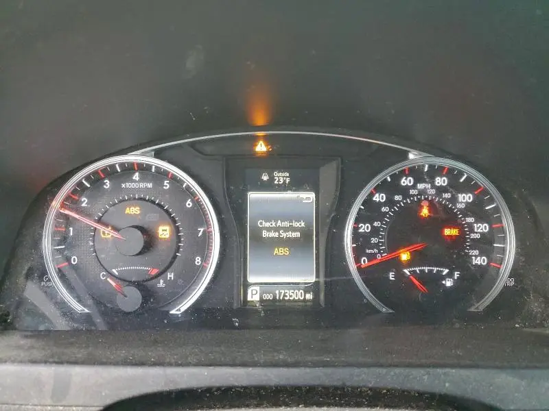 2017 TOYOTA CAMRY LE  