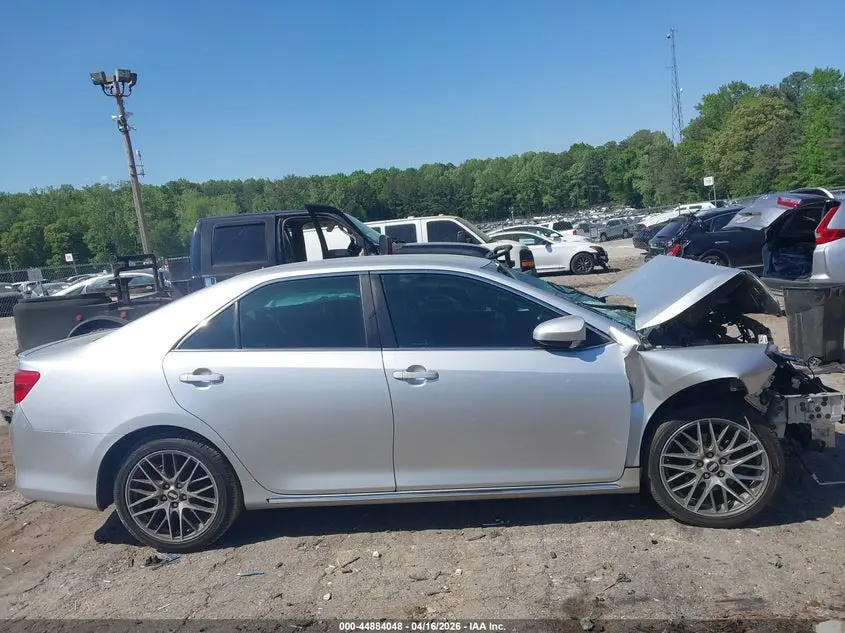 2012 TOYOTA CAMRY LE
