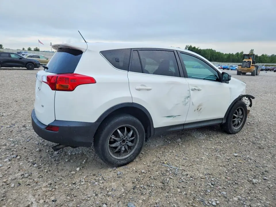 2014 TOYOTA RAV4 LE  