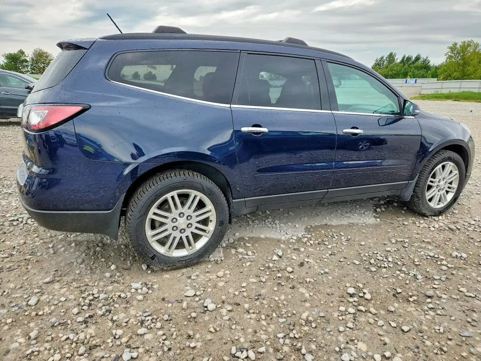 2015 CHEVROLET TRAVERSE LT  