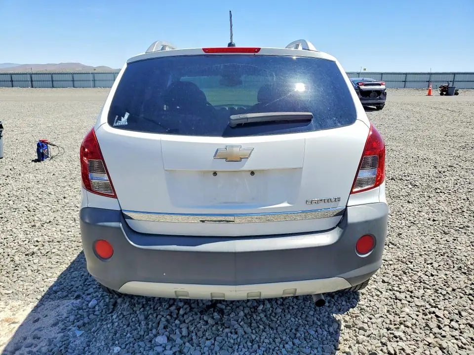 2014 CHEVROLET CAPTIVA LS  