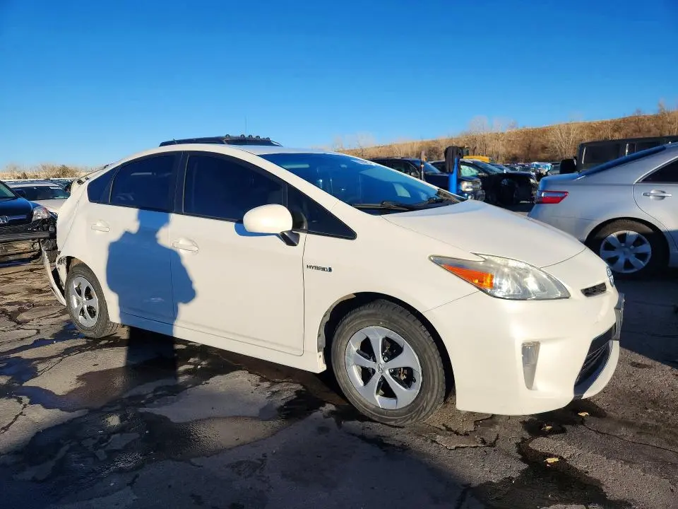 2013 TOYOTA PRIUS TWO  