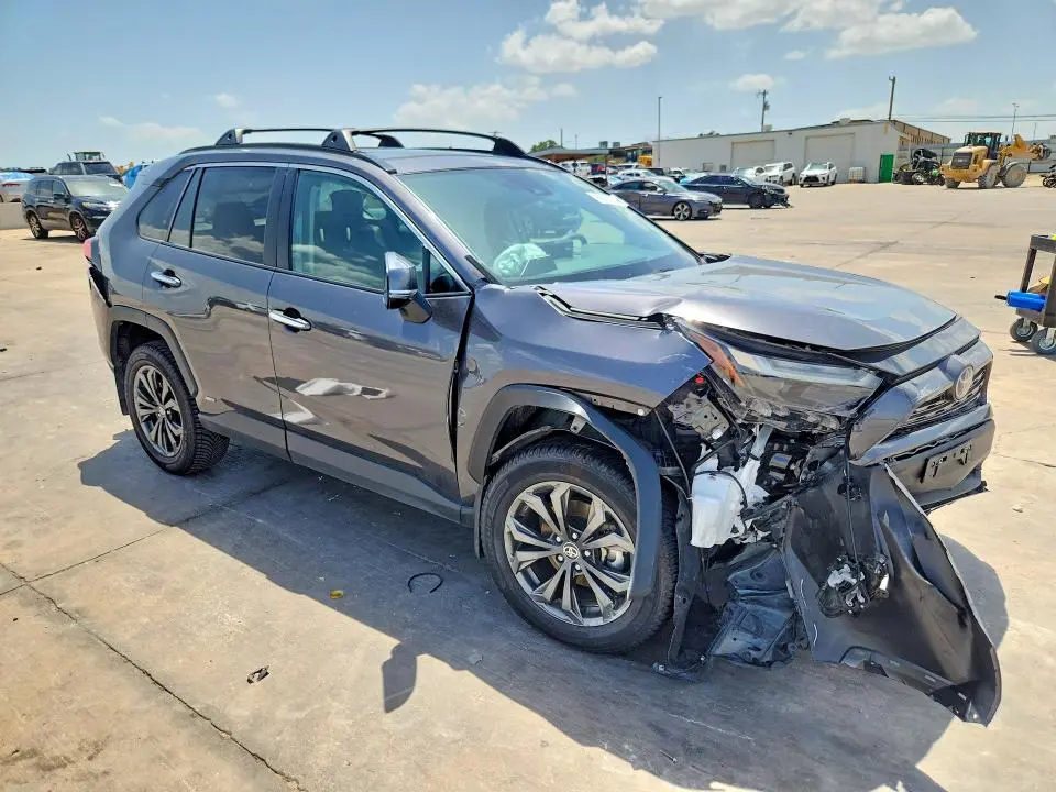 2024 TOYOTA RAV4 LIMITED  