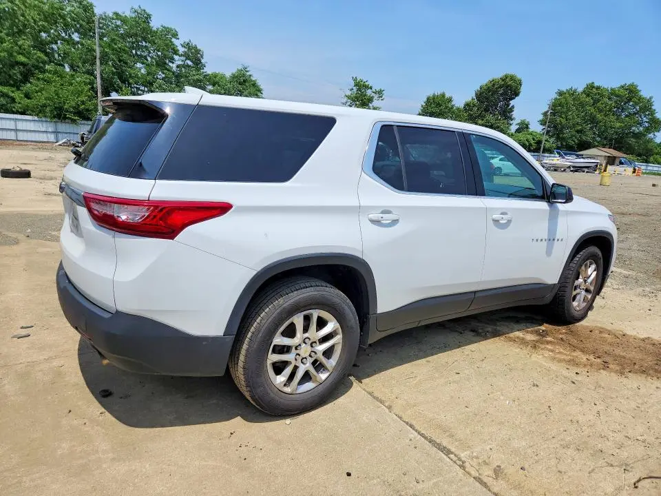 2021 CHEVROLET TRAVERSE LS  