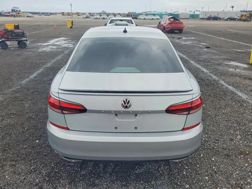 2020 VOLKSWAGEN PASSAT R-LINE  