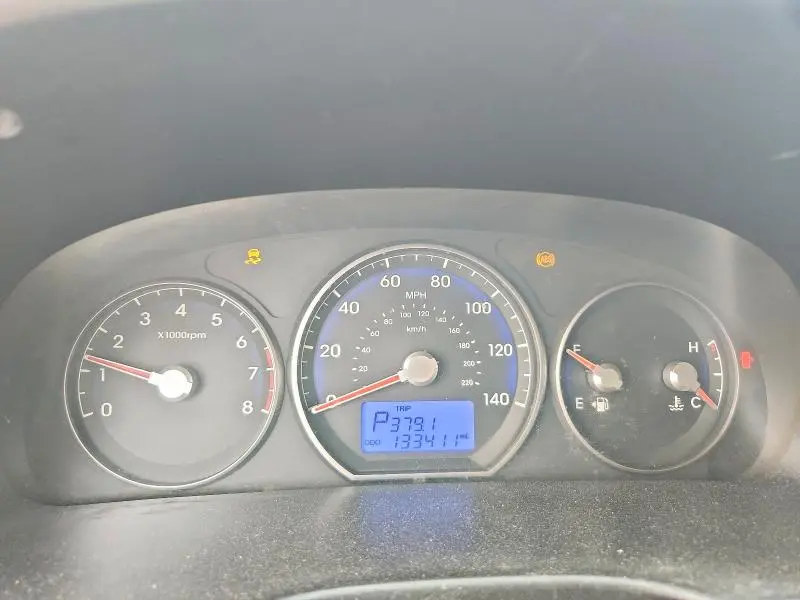 2010 HYUNDAI SANTA FE GLS  