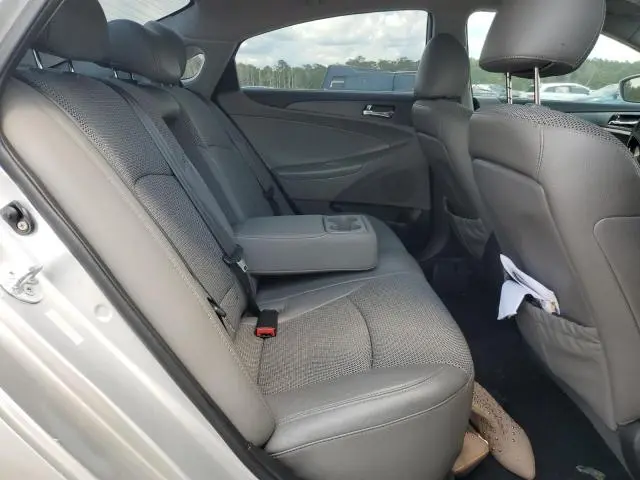 2011 HYUNDAI SONATA SE  