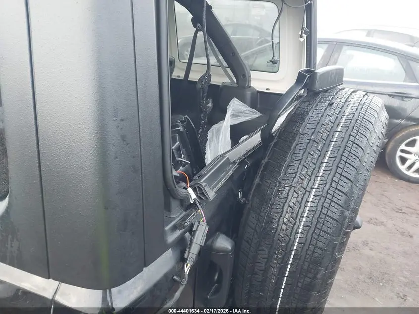 2025 JEEP WRANGLER 4-DOOR SUMMIT 4X4