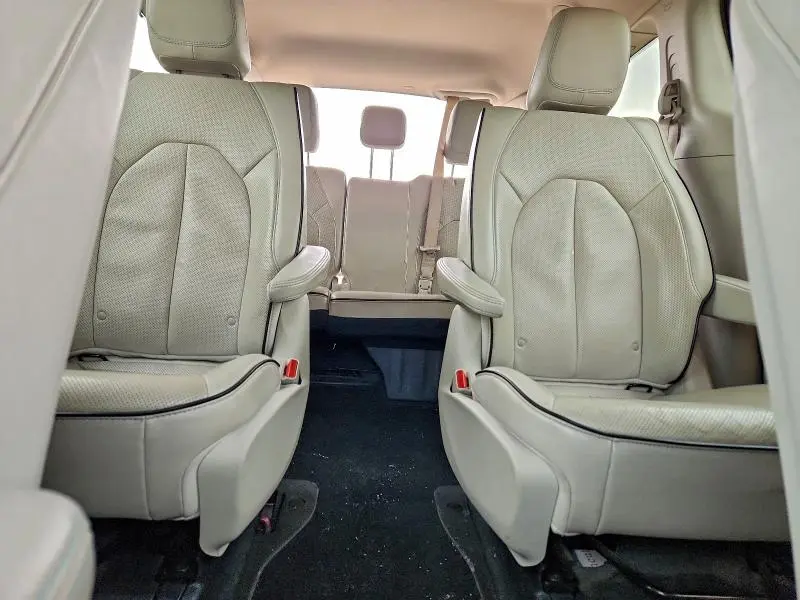 2018 CHRYSLER PACIFICA HYBRID LIMITED  