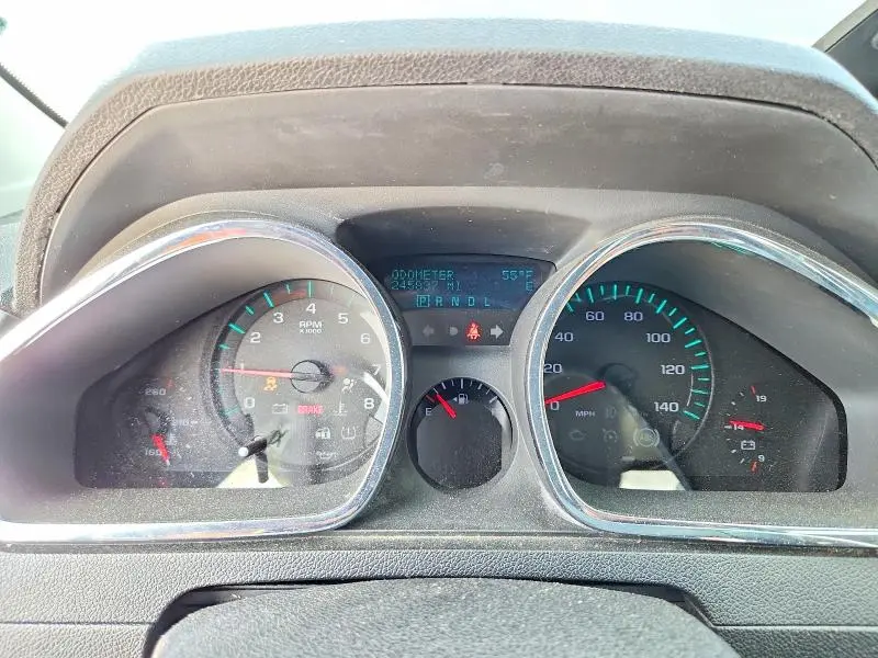 2012 CHEVROLET TRAVERSE LT  