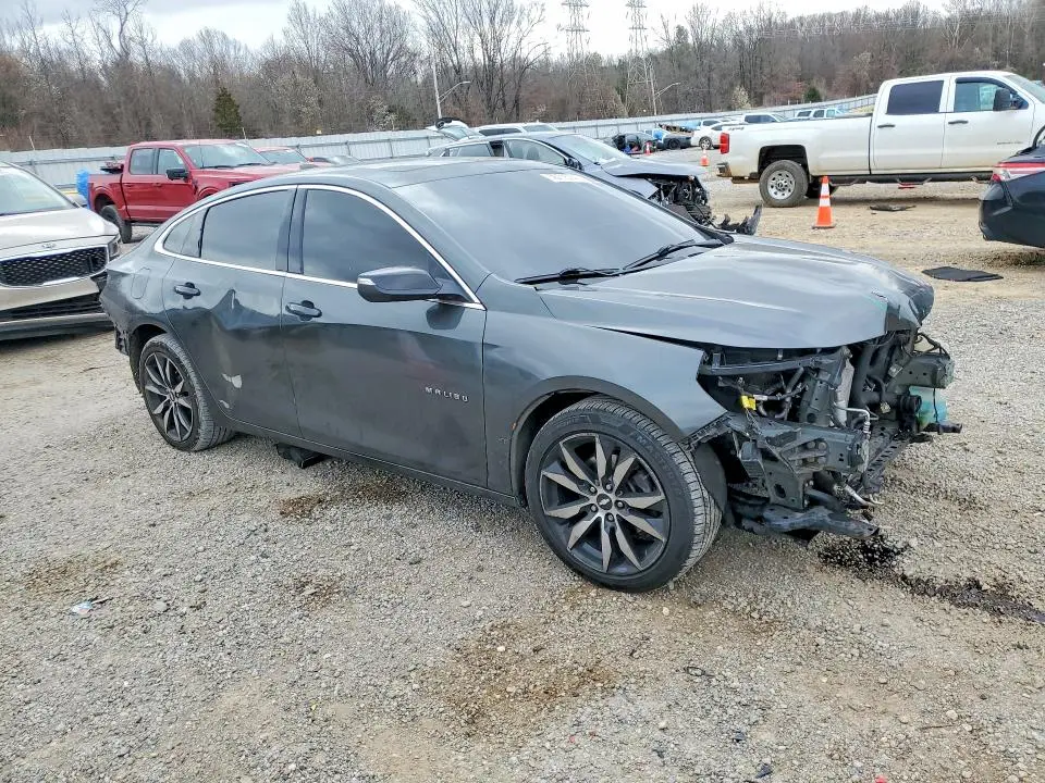 2017 CHEVROLET MALIBU LT  