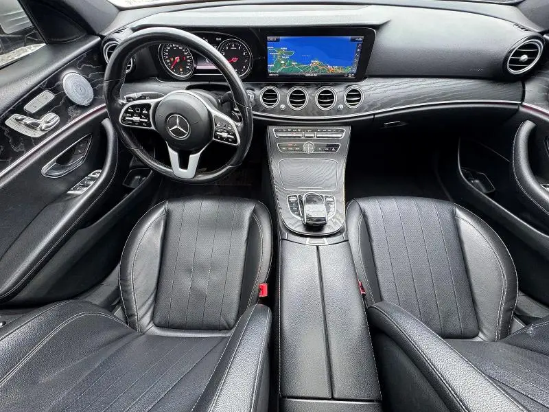 2019 MERCEDES-BENZ E 300 4MATIC  