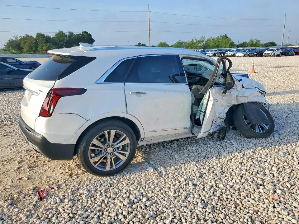 2023 CADILLAC XT5 PREMIUM LUXURY  