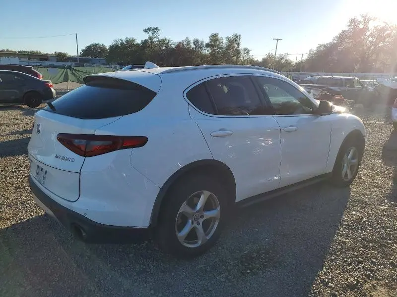 2018 ALFA ROMEO STELVIO   