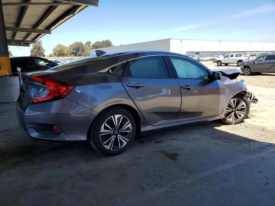 2017 HONDA CIVIC EX  