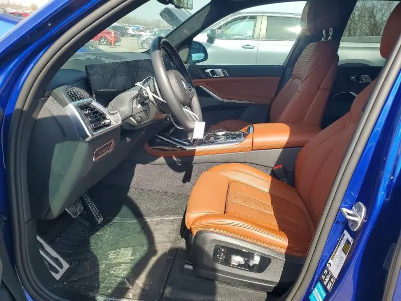 2026 BMW X7 M60I  