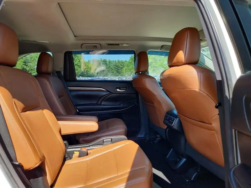 2018 TOYOTA HIGHLANDER LIMITED PLATINUM  