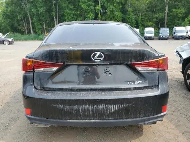 2019 LEXUS IS 300  