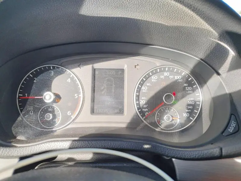 2014 VOLKSWAGEN PASSAT SE  