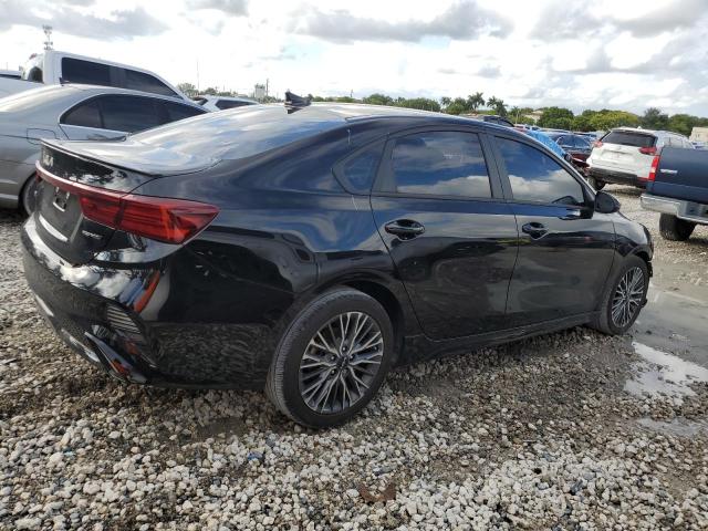 2023 KIA FORTE GT LINE